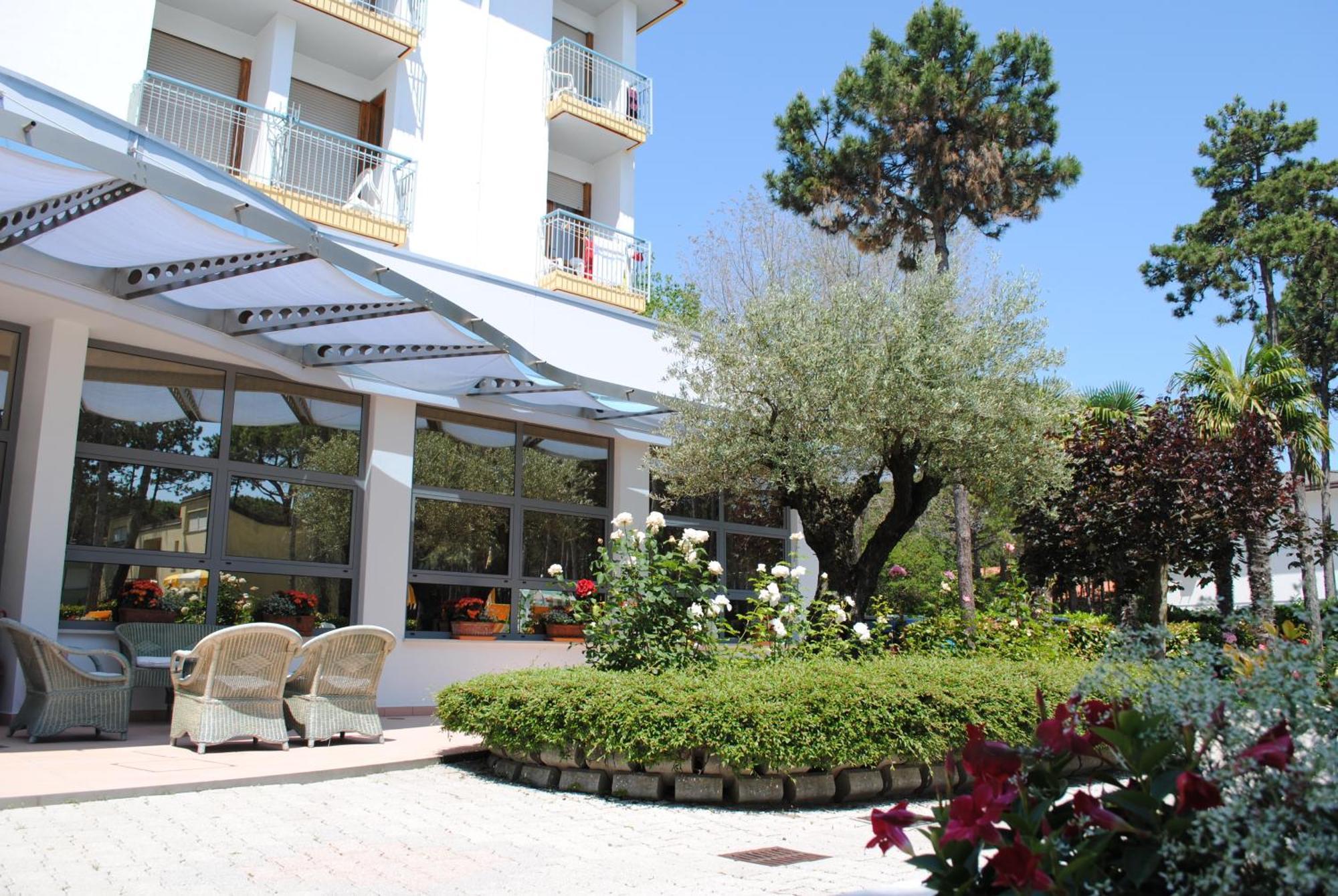 Hotel Franz Bibione Eksteriør billede